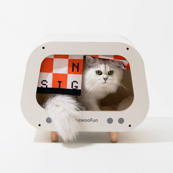 Pet TV Bed with Scratching Pad